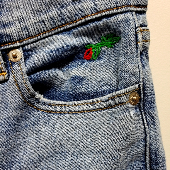 Gap Best Girlfriend Denim Floral Embroidery Distressed Jeans - Picture 3 of 7